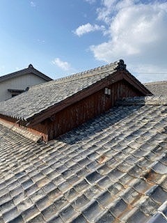 地震被害が深刻になりやすい瓦屋根
